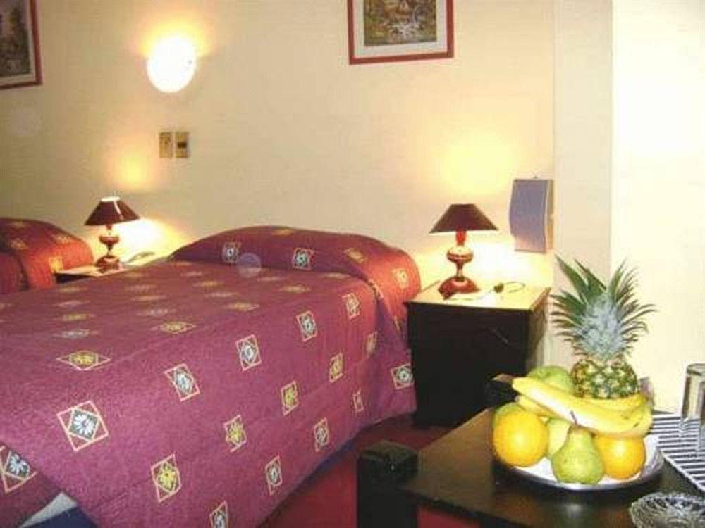 Hotel Principado Сантьяго Екстер'єр фото